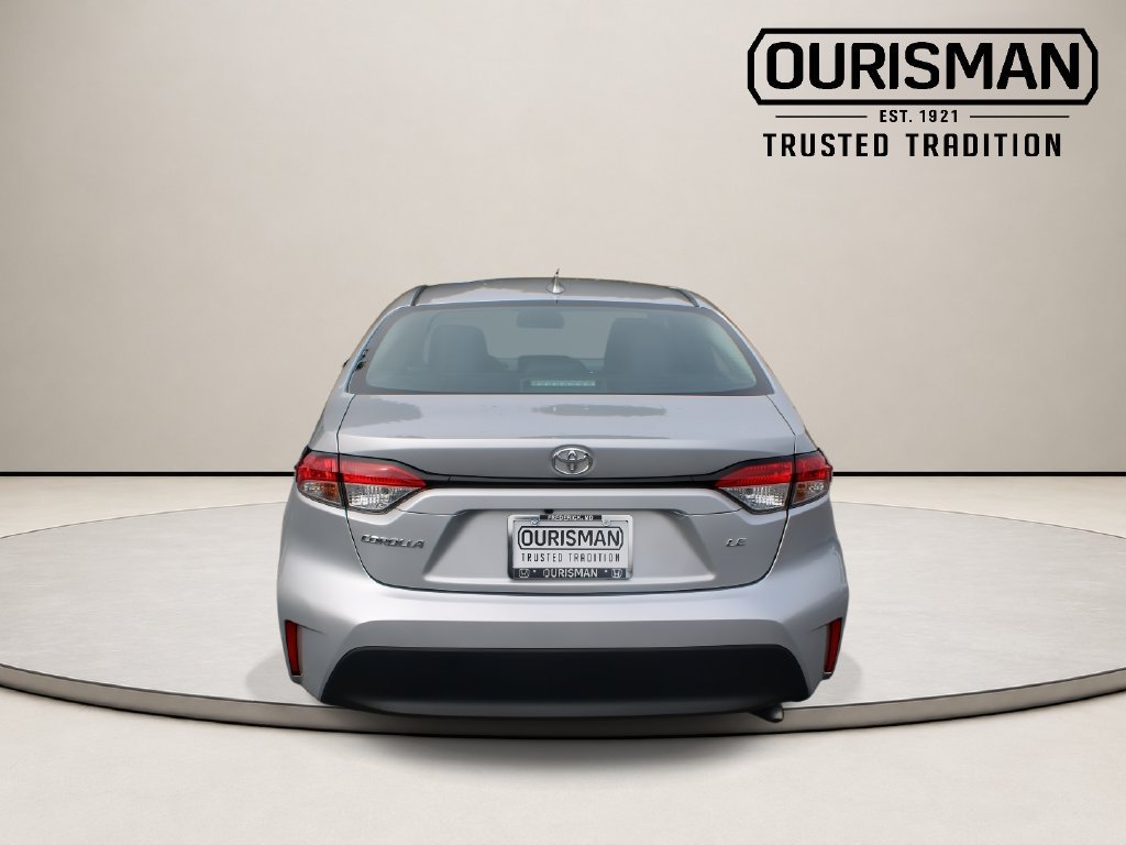 Used 2025 Toyota Corolla LE FWD image 8