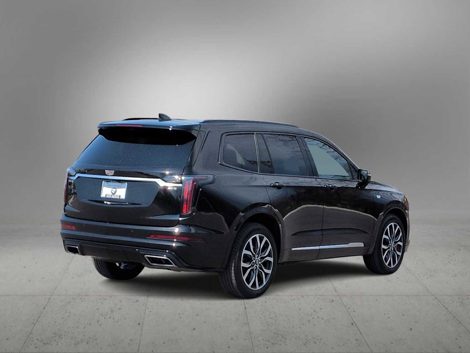 Used 2024 Cadillac XT6 Sport w/ Technology Package AWD/4WD image 8