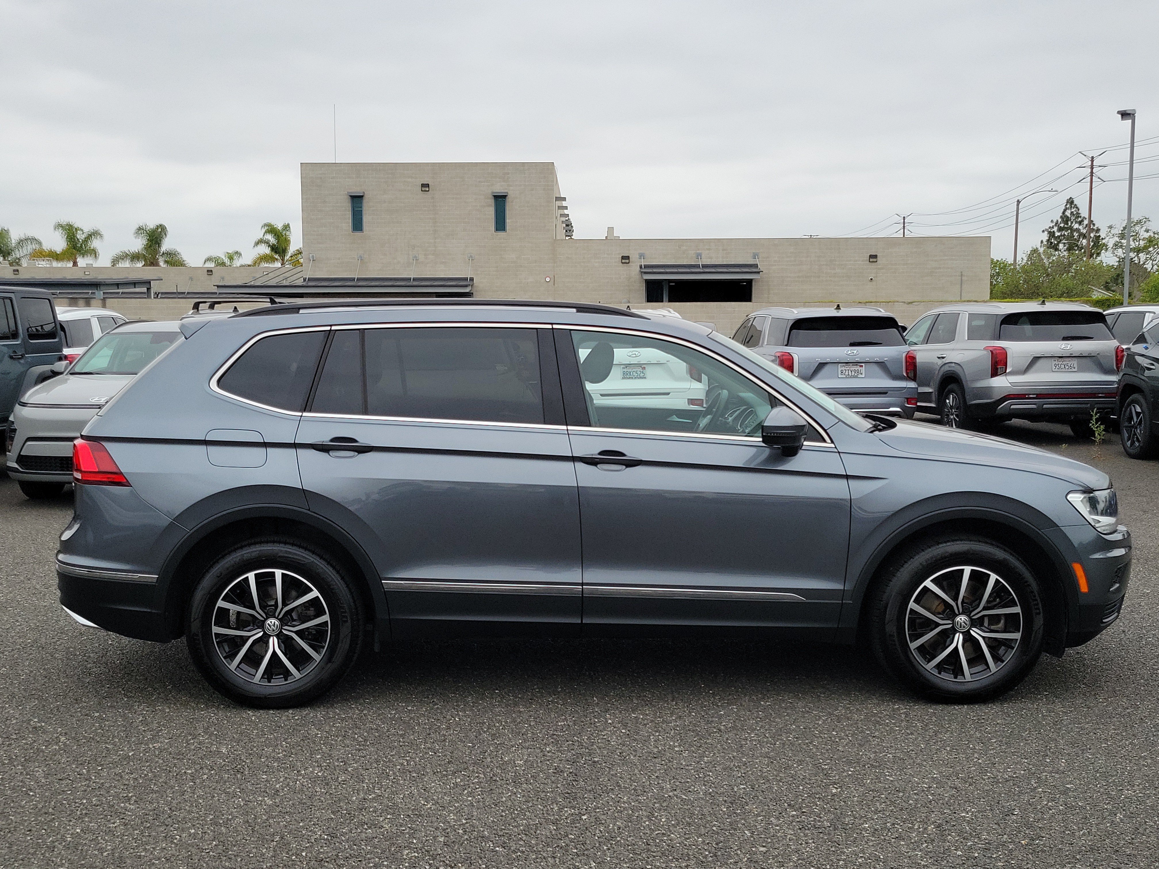 Used 2021 Volkswagen Tiguan S AWD/4WD image 5