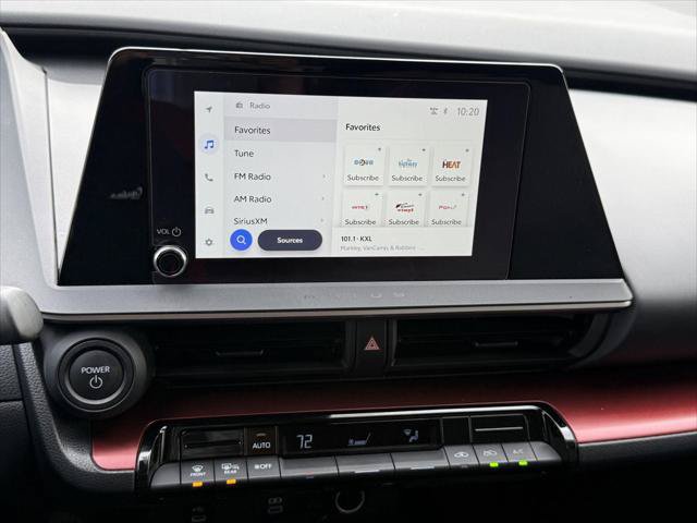 Certified 2025 Toyota Prius Plug-In Hybrid FWD image 26