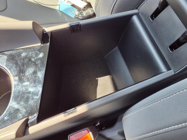 Used 2025 Hyundai Elantra SEL FWD image 53