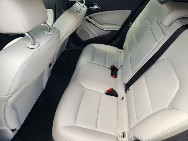 Used 2015 Mercedes-Benz GLA 250 4MATIC image 30
