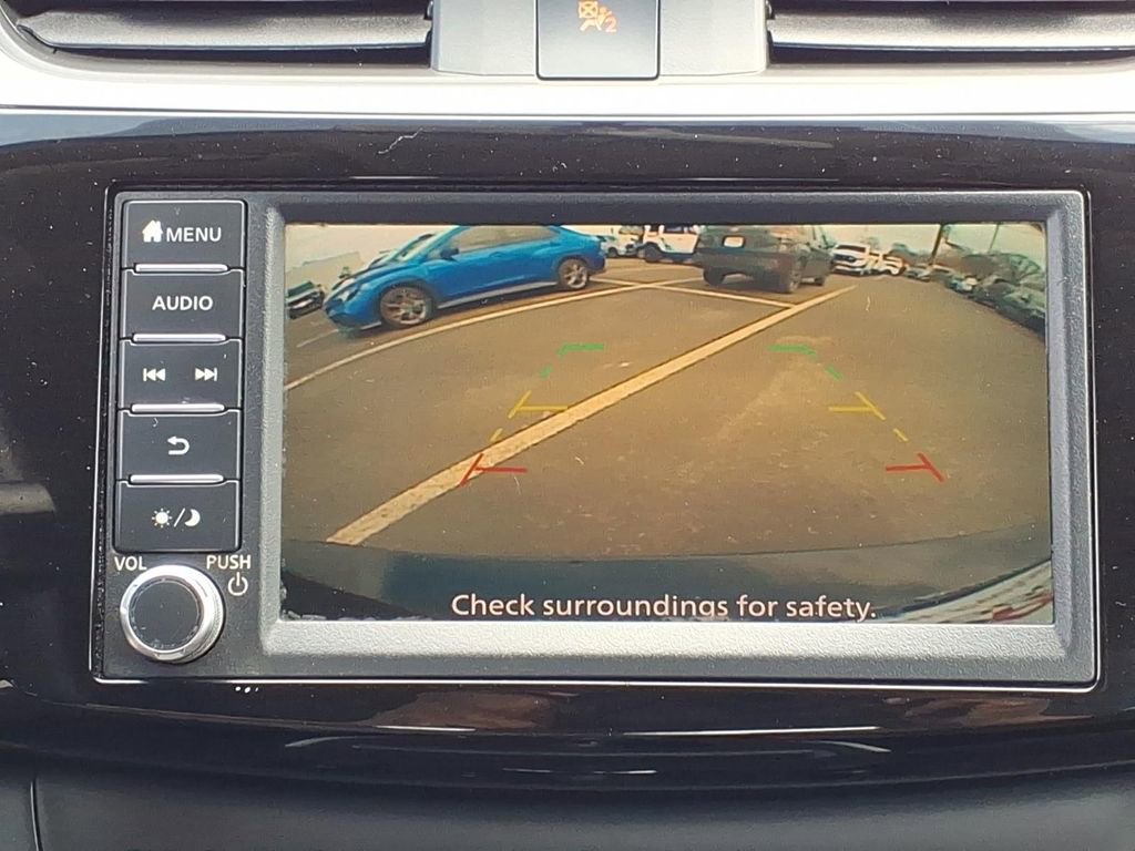 Used 2019 Nissan Sentra SV image 9