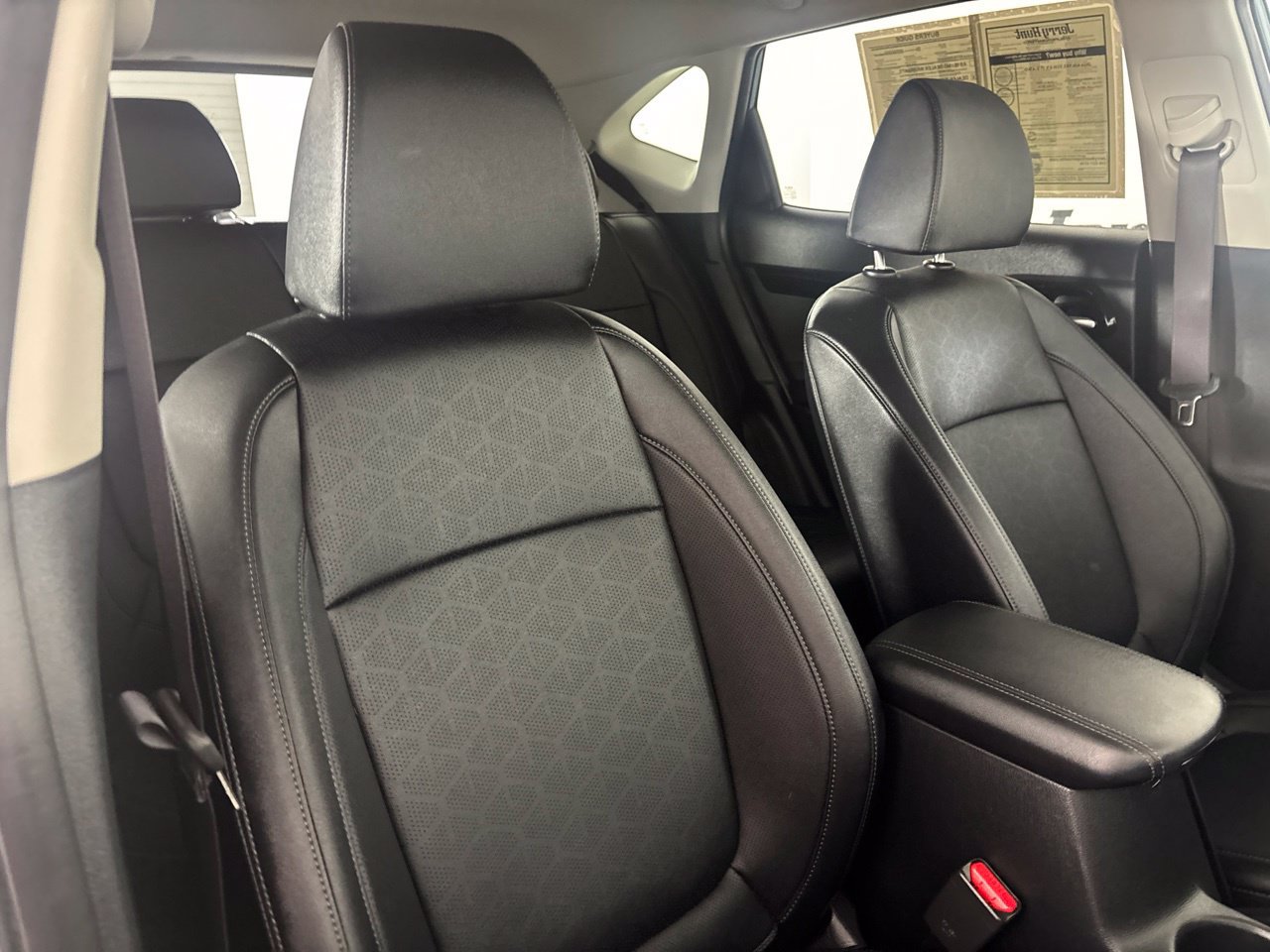Used 2024 Kia Seltos EX AWD/4WD image 31