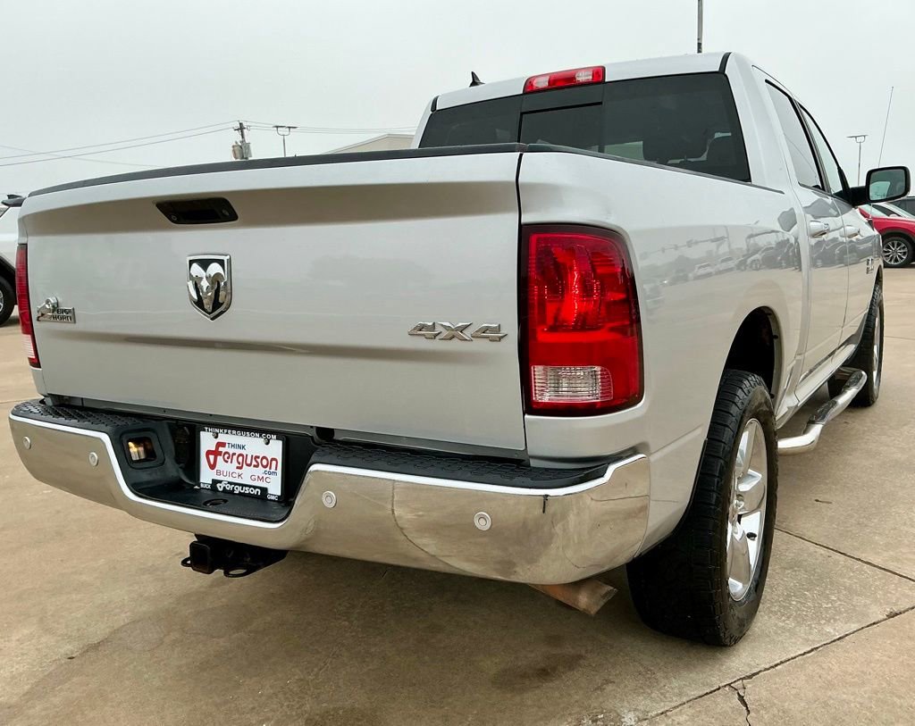 Used 2018 RAM 1500 SLT AWD/4WD image 19