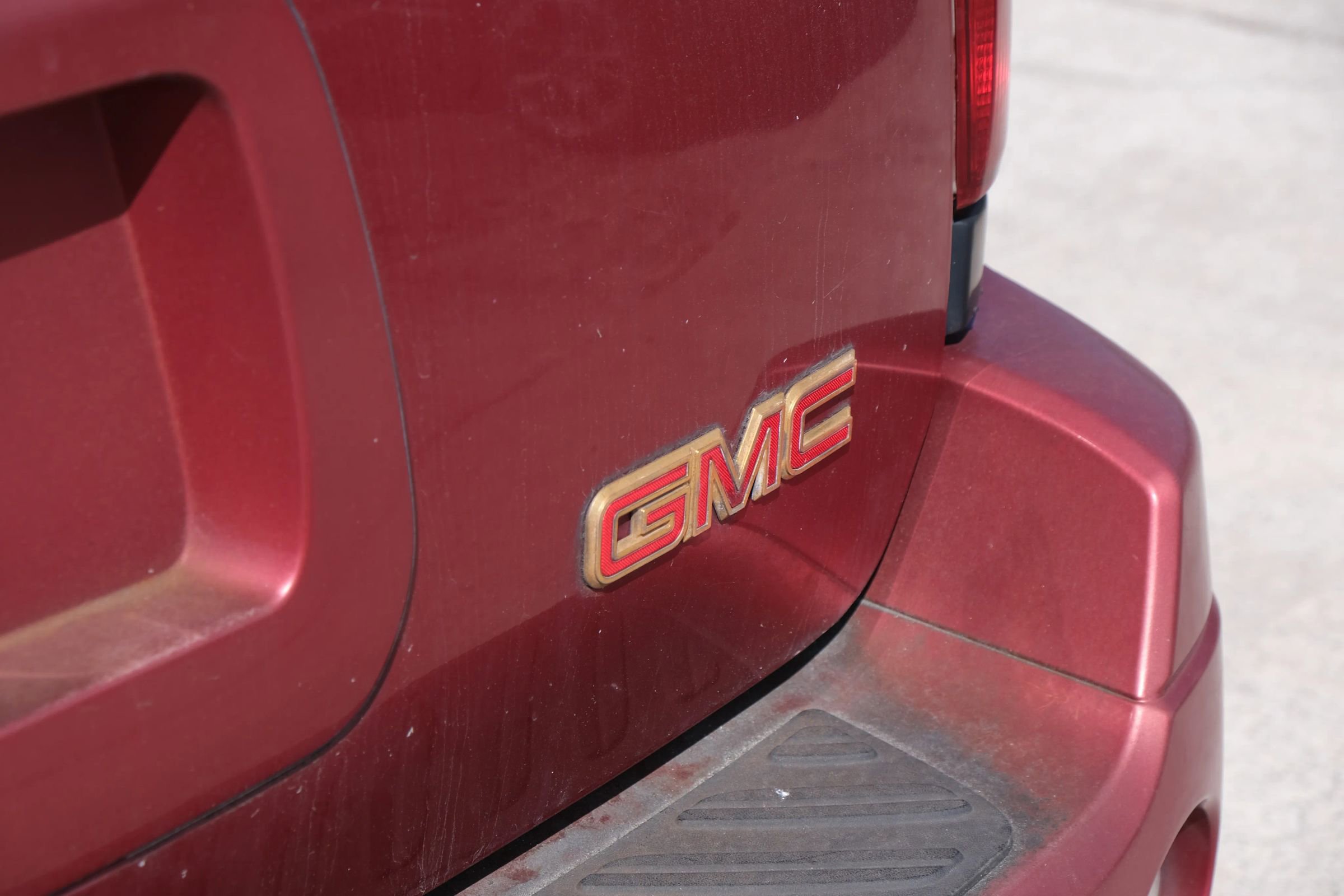 Used 2003 GMC Envoy SLT image 15