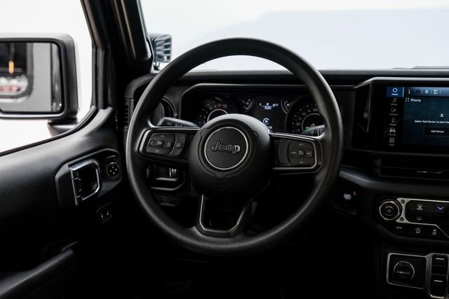 Used 2025 Jeep Gladiator Sport image 55