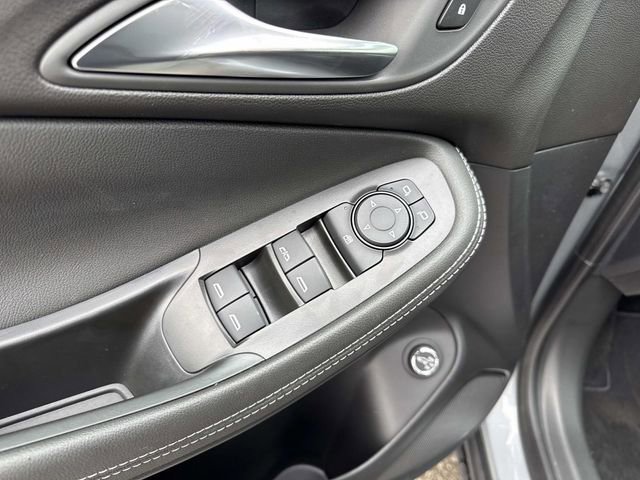New 2026 Buick Encore GX Preferred FWD image 11