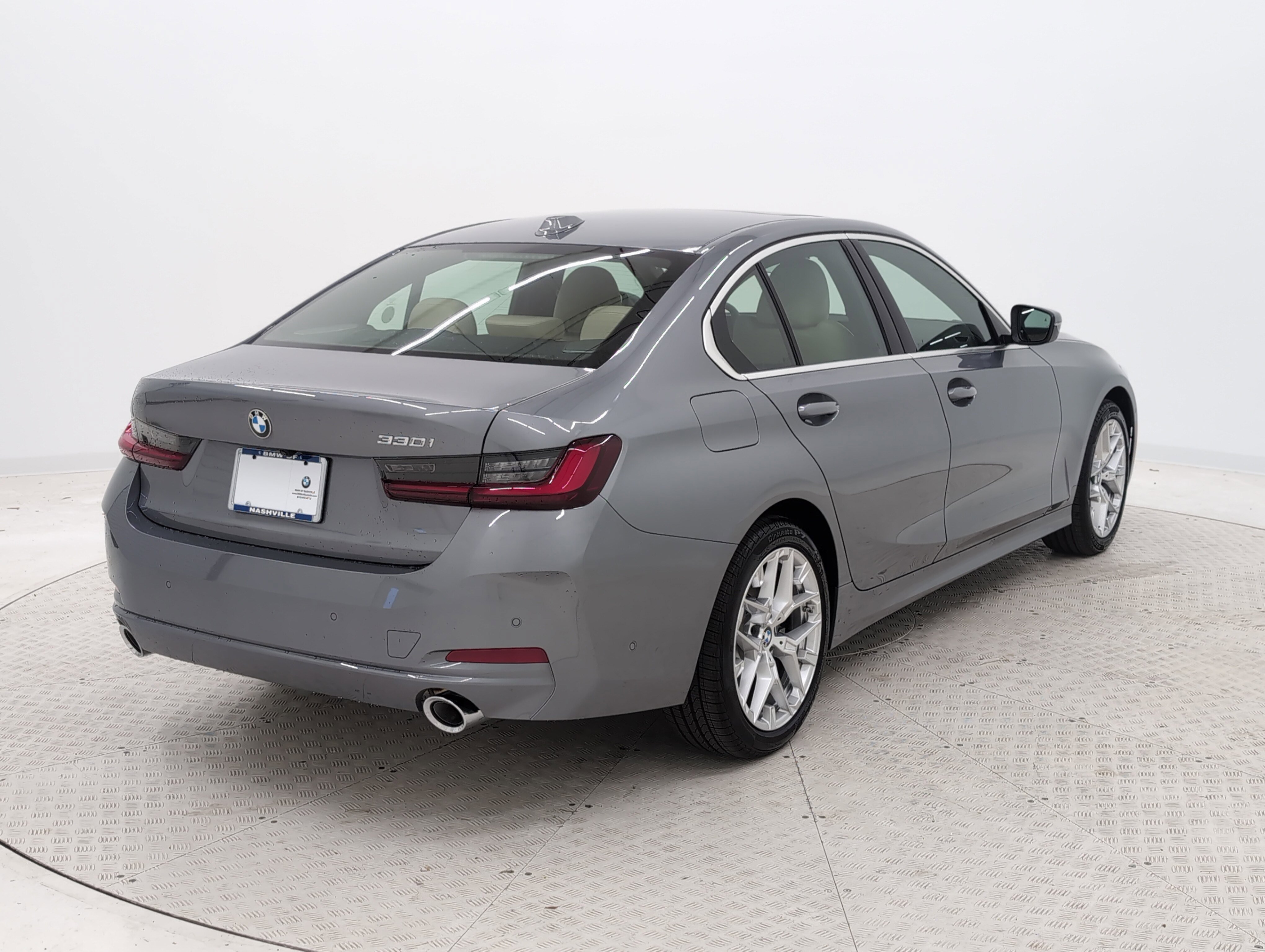 New 2025 BMW 330i Sedan w/ Premium Package image 8