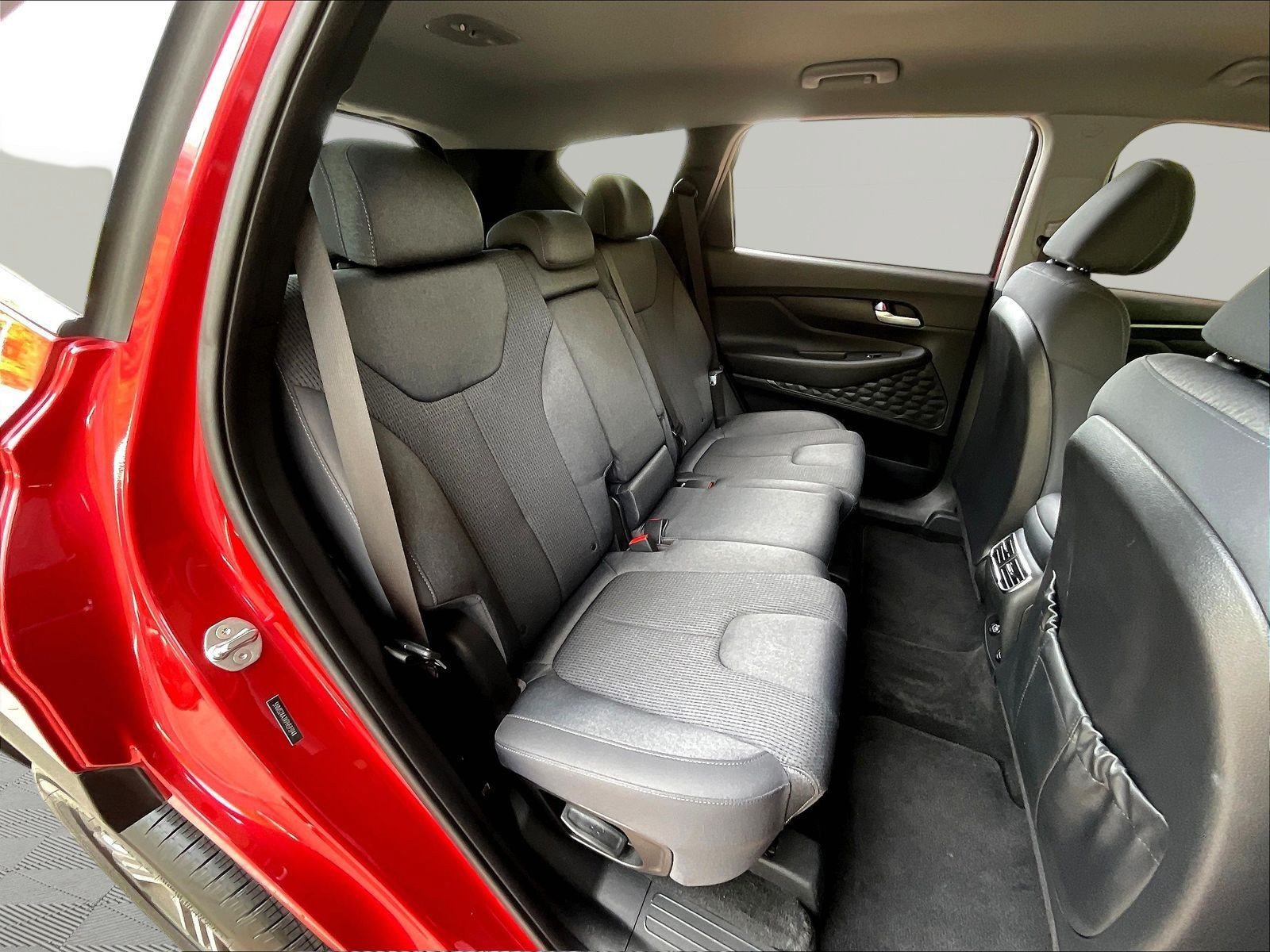 Used 2023 Hyundai Santa Fe SEL FWD image 24