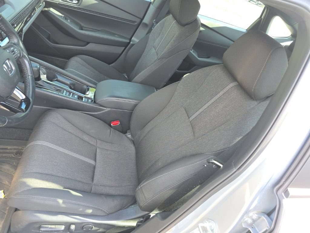 Used 2024 Honda Accord Sport image 10