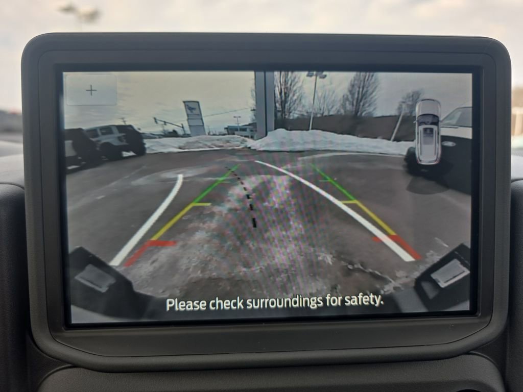 Used 2024 Ford Bronco Sport Outer Banks w/ Tech Package image 32