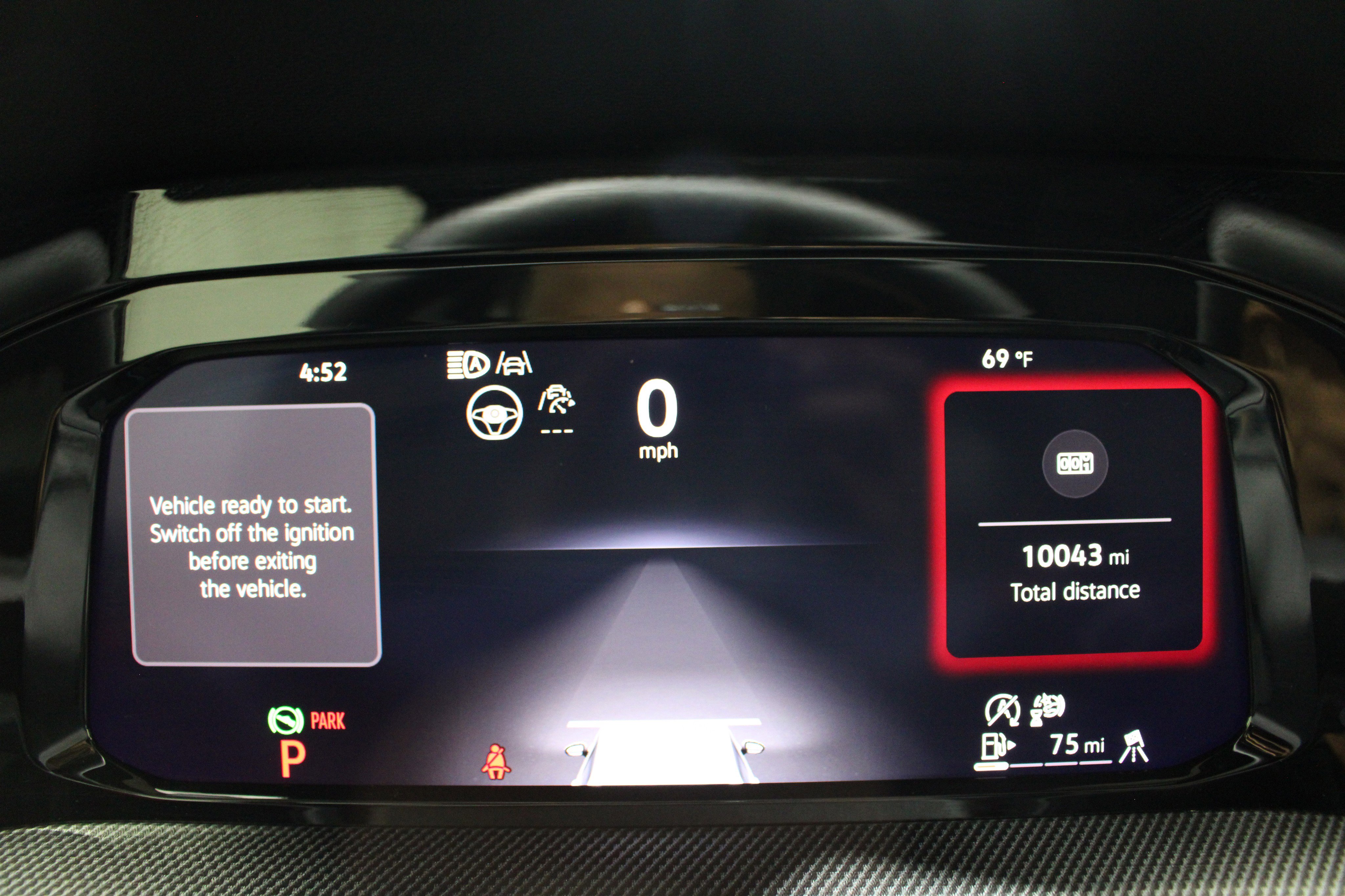 Used 2025 Volkswagen GTI SE image 14