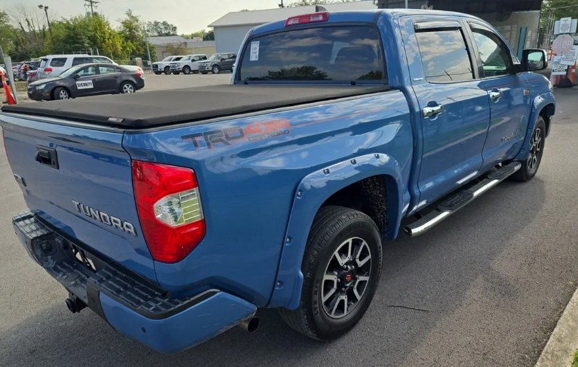 Used 2020 Toyota Tundra Limited w/ Limited Premium Package AWD/4WD image 3