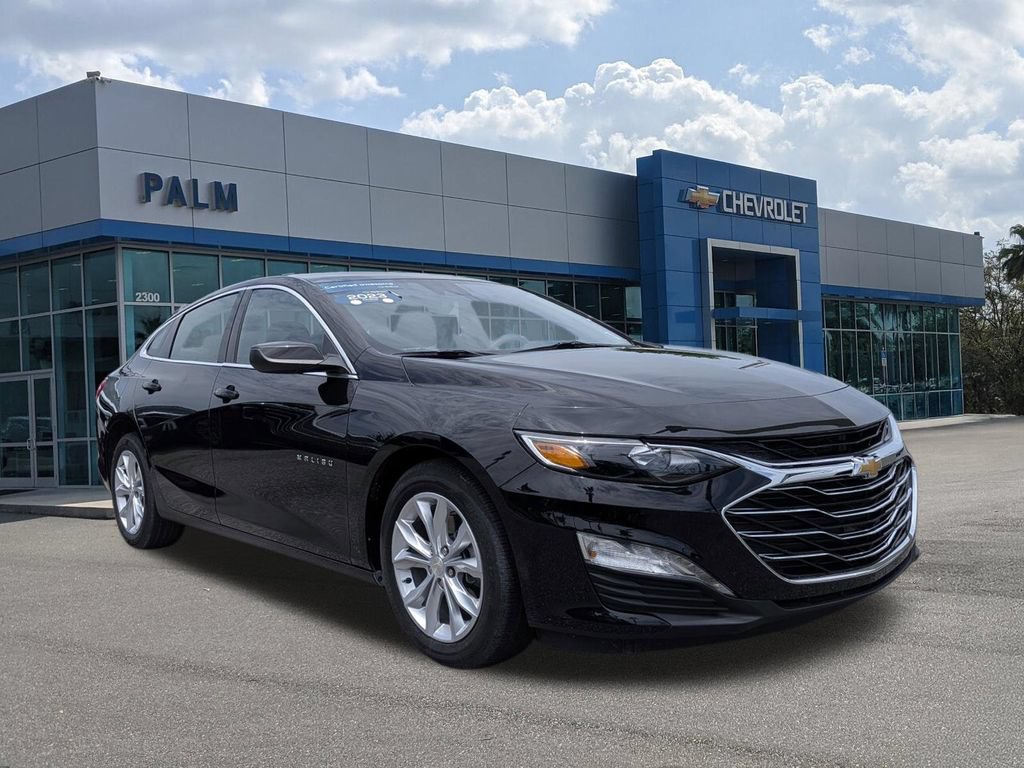 Used 2023 Chevrolet Malibu LT FWD image 1