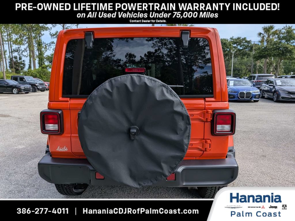 Used 2023 Jeep Wrangler Unlimited Sahara AWD/4WD image 4