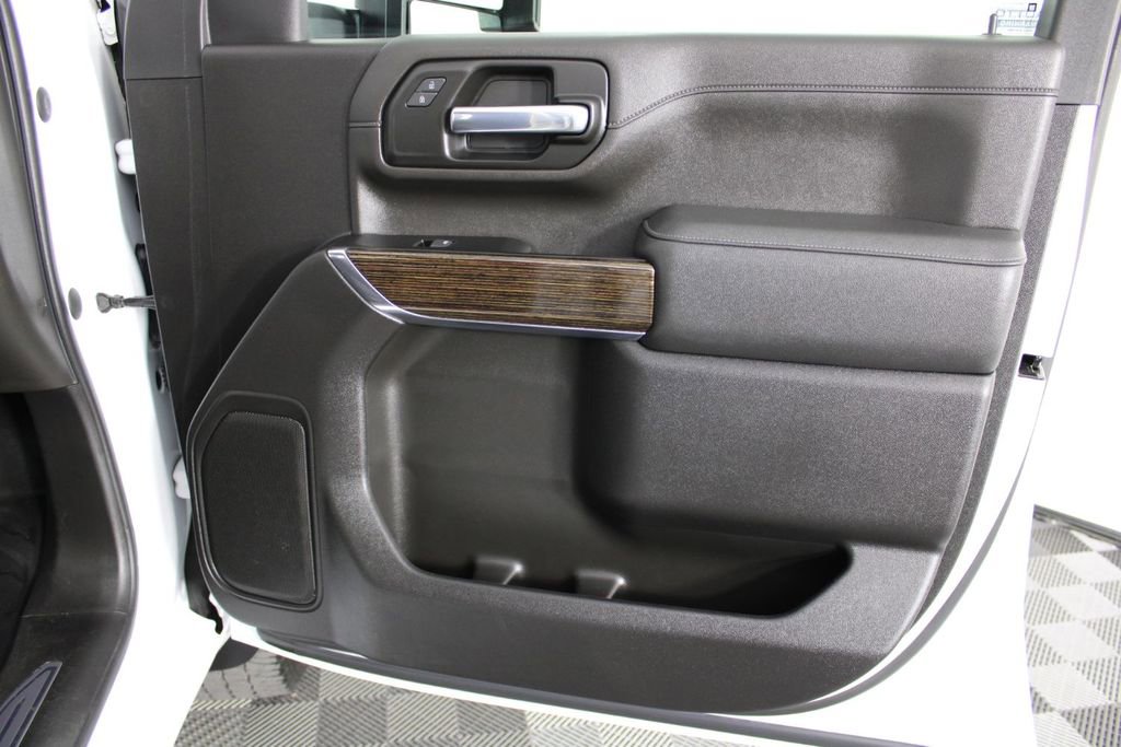 Used 2023 GMC Sierra 3500 SLE w/ SLE Convenience Package image 35