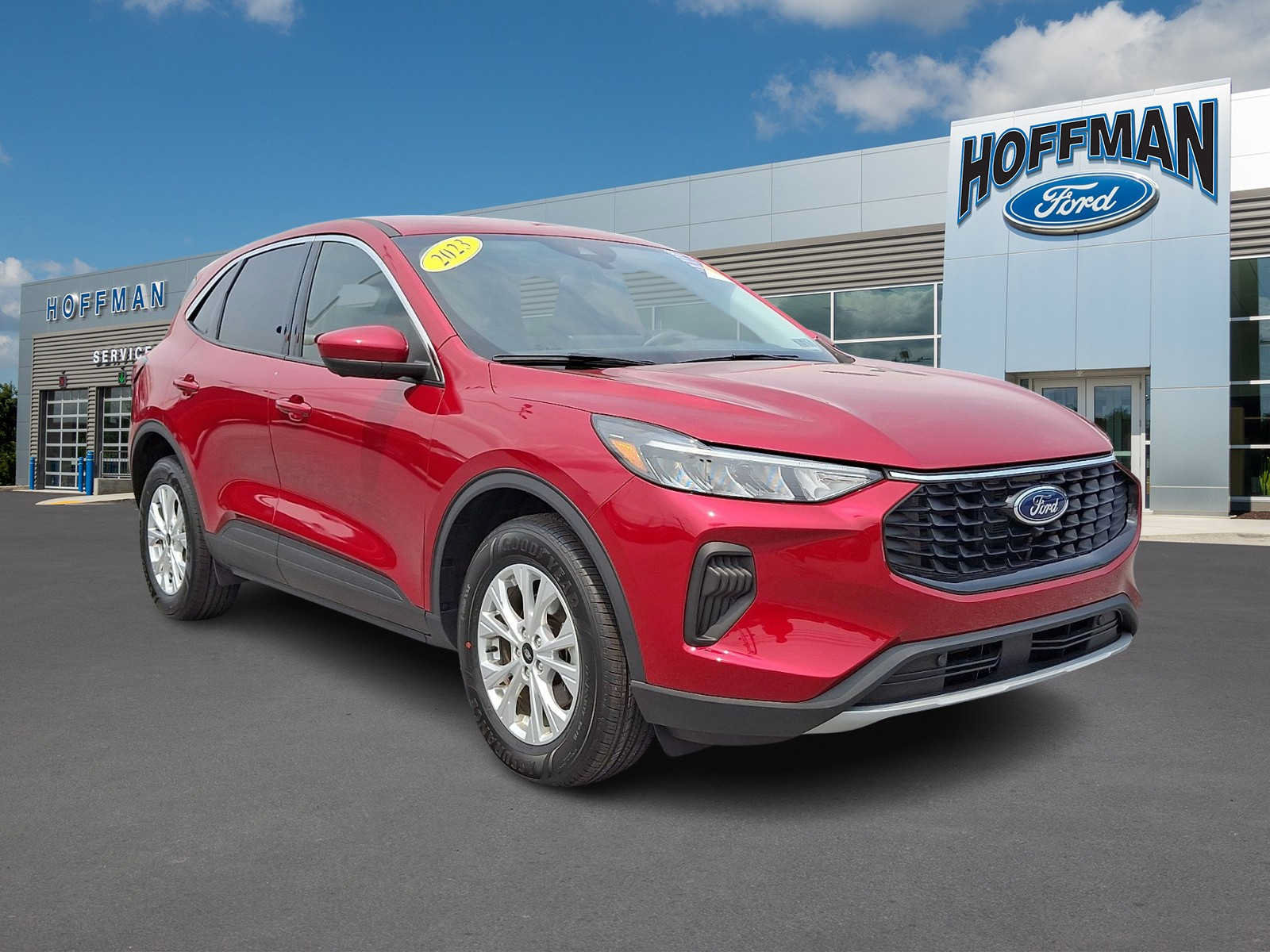 Certified 2023 Ford Escape Active w/ Tech Pack #2 AWD/4WD image 1