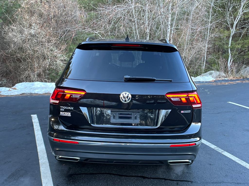 Used 2020 Volkswagen Tiguan S image 4