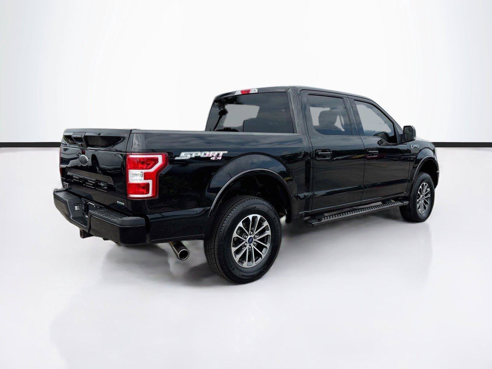 Used 2018 Ford F150 XLT w/ Equipment Group 301A Mid AWD/4WD image 7