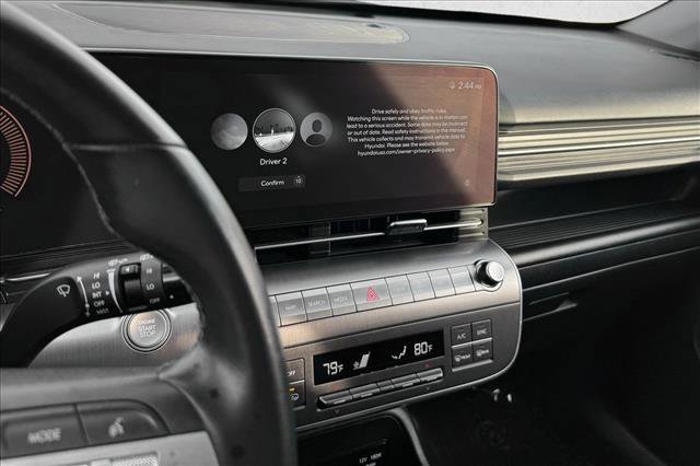 Used 2024 Hyundai Kona SEL image 13