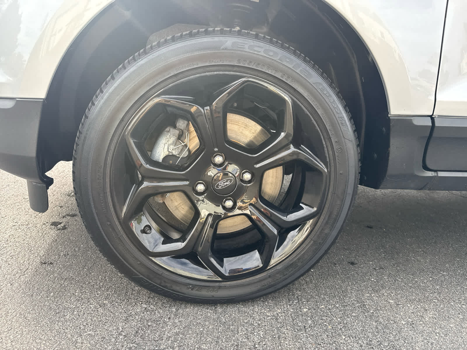 Used 2022 Ford EcoSport SES image 9