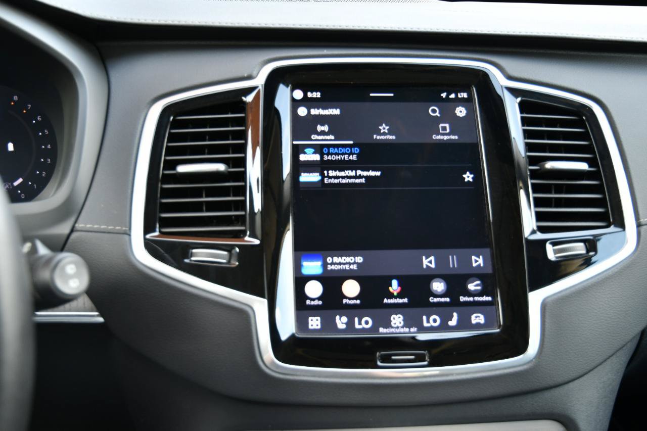 Used 2025 Volvo XC90 B6 Ultra w/ Lounge Package AWD/4WD image 20