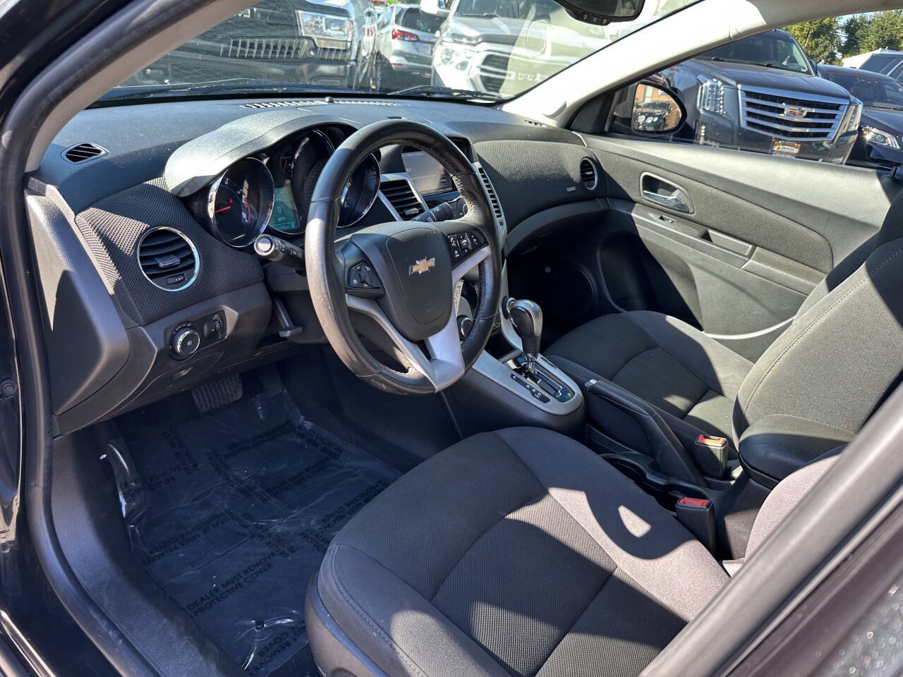 Used 2013 Chevrolet Cruze LT w/ RS Package FWD image 9