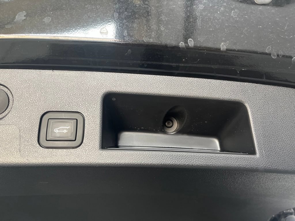 Used 2026 Chevrolet Equinox ACTIV w/ Convenience Package III AWD/4WD image 14