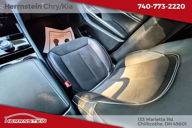 Used 2023 Jeep Grand Cherokee Altitude image 15