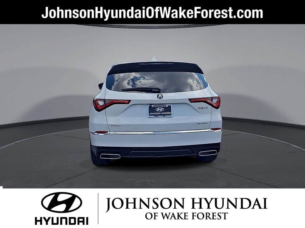 Used 2022 Acura MDX SH-AWD image 3