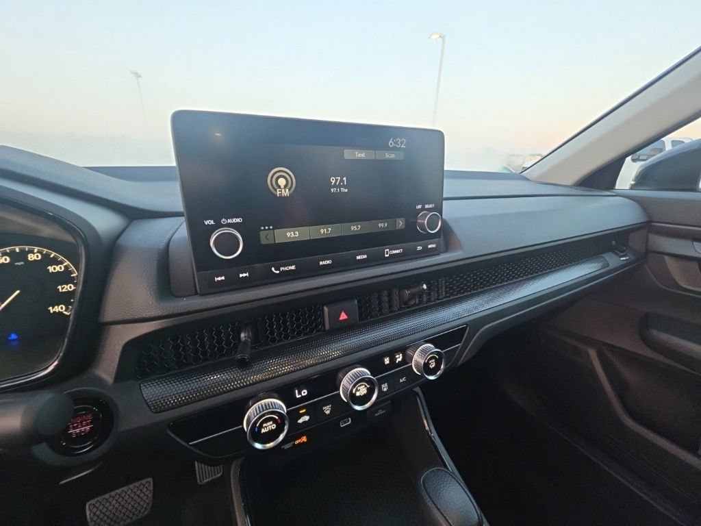 Certified 2025 Honda CR-V LX image 19