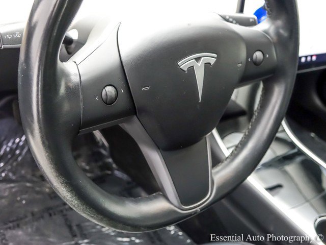 Used 2018 Tesla Model 3 Long Range image 16