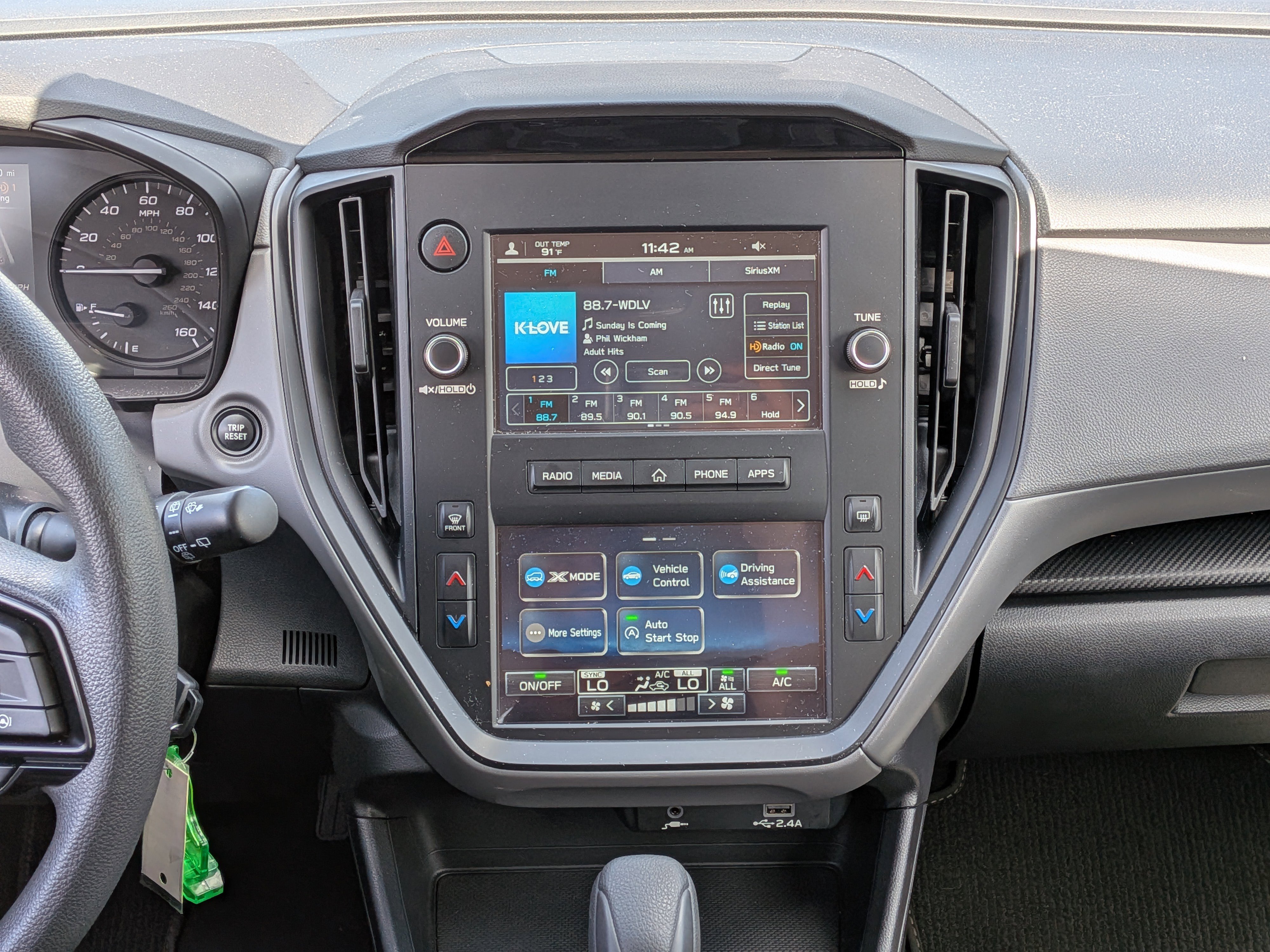 Used 2025 Subaru Crosstrek 2.0i image 18