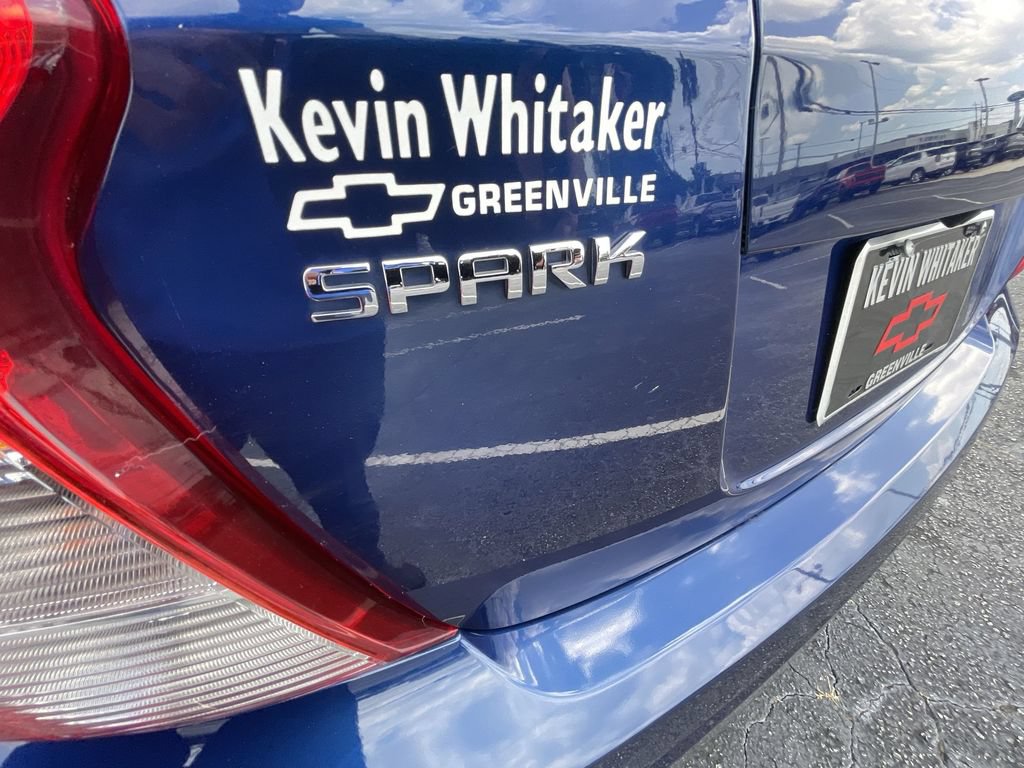 Certified 2022 Chevrolet Spark LT FWD image 30