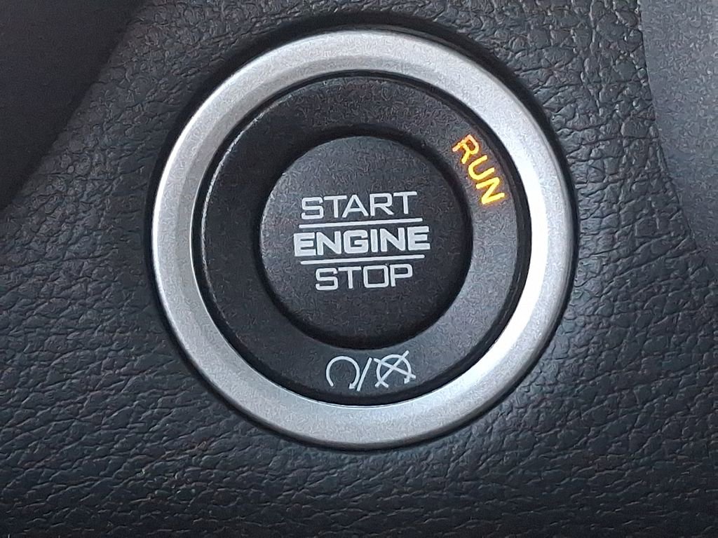 Used 2024 RAM 2500 Tradesman w/ Chrome Appearance Group image 23