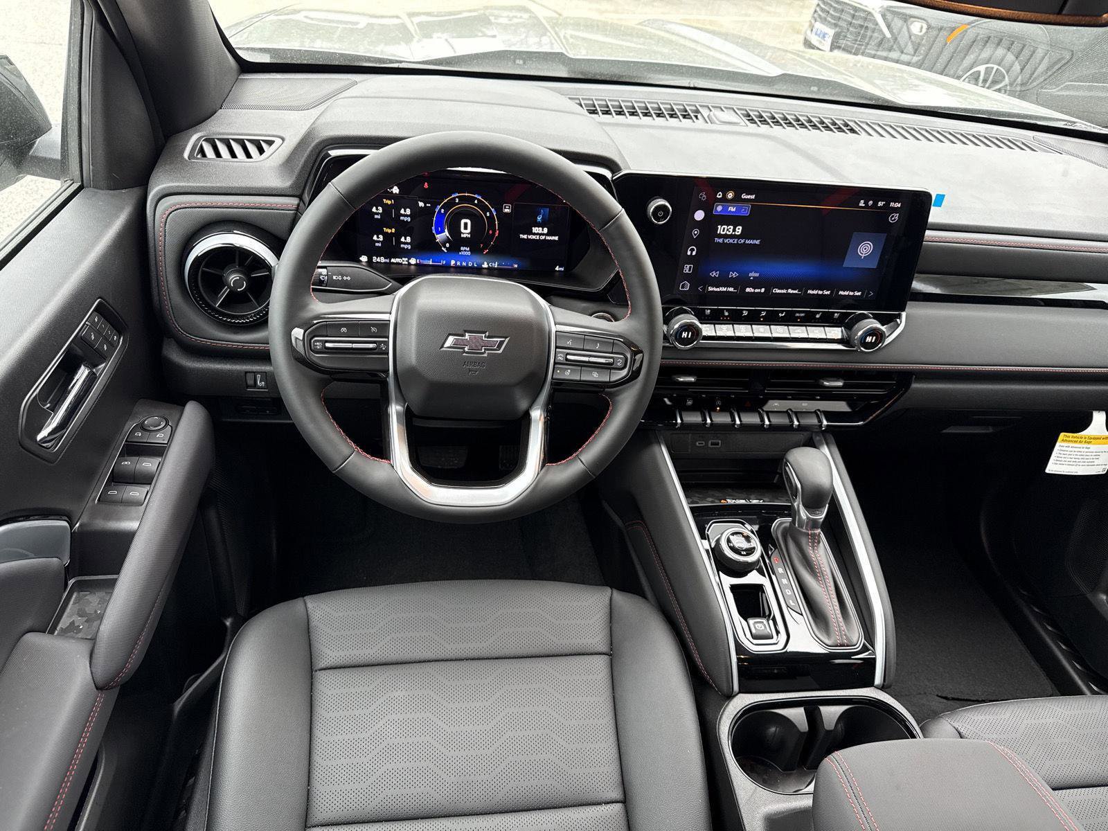 New 2025 Chevrolet Colorado Z71 w/ Midnight Edition image 12