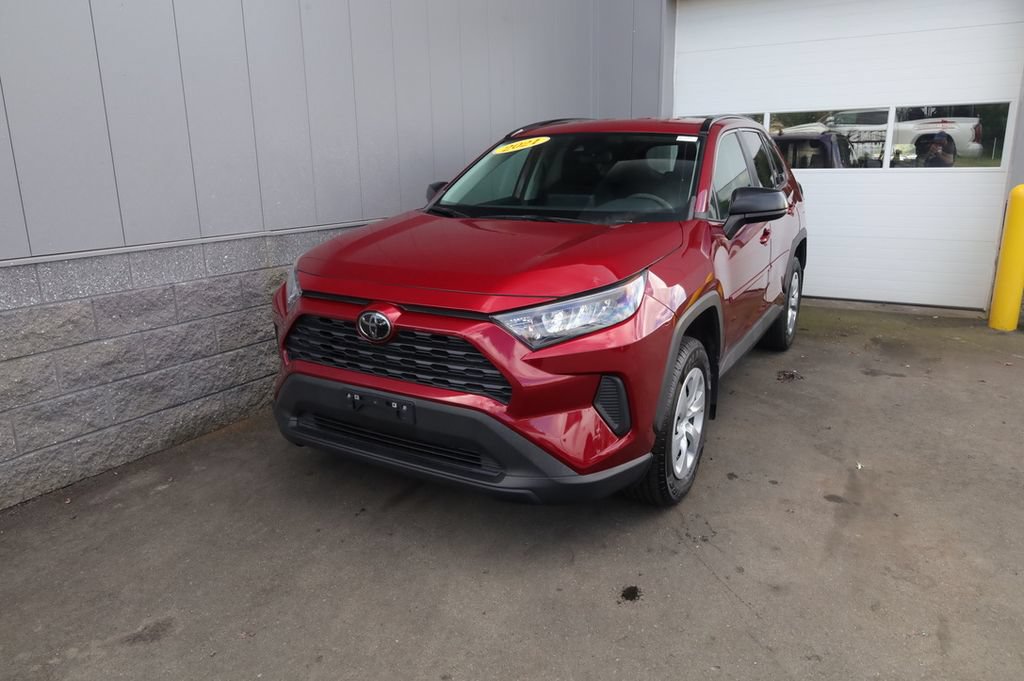 Certified 2021 Toyota RAV4 LE AWD/4WD image 1