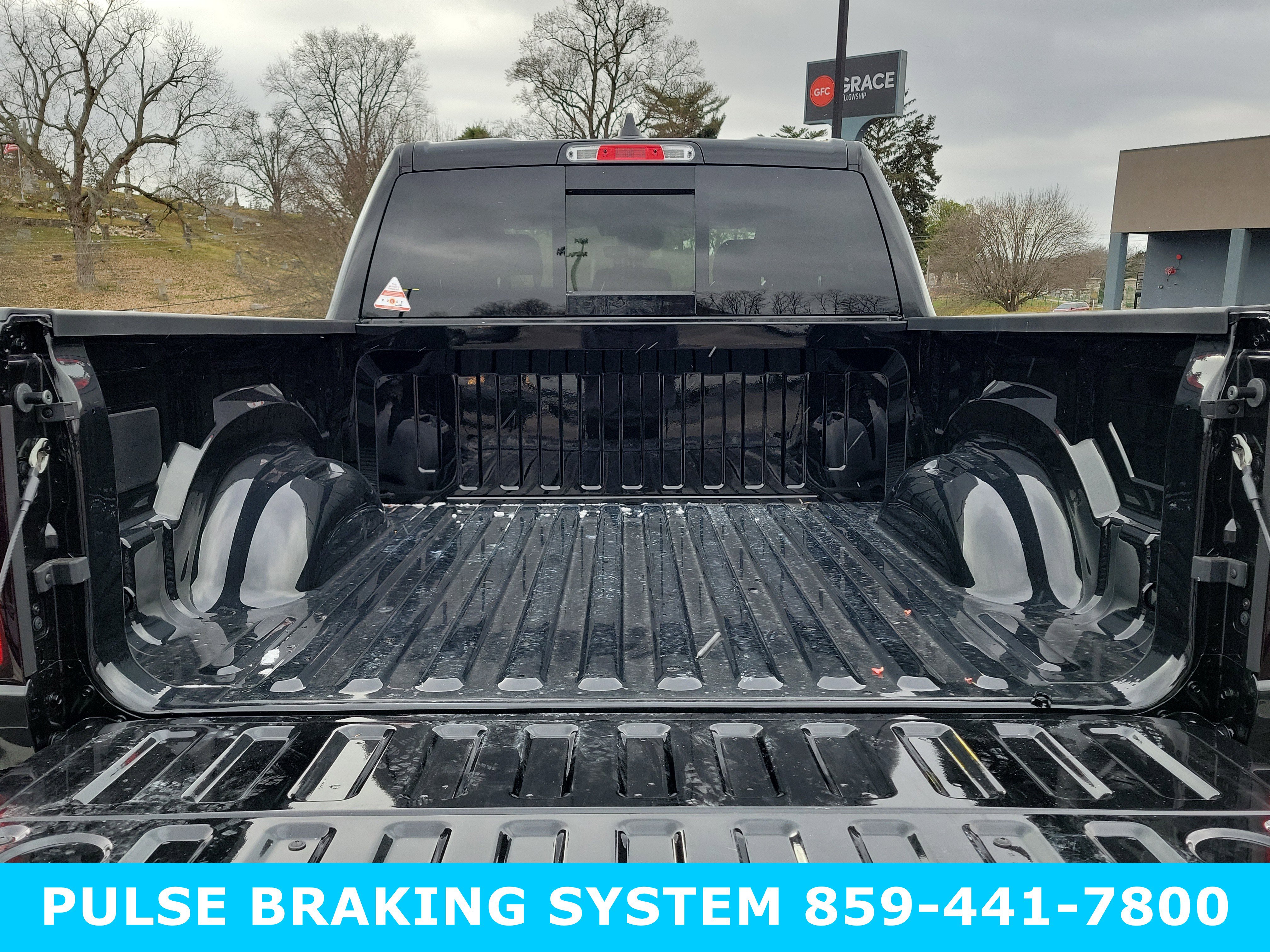 New 2025 RAM 1500 Tradesman w/ Trailer Tow Group image 27