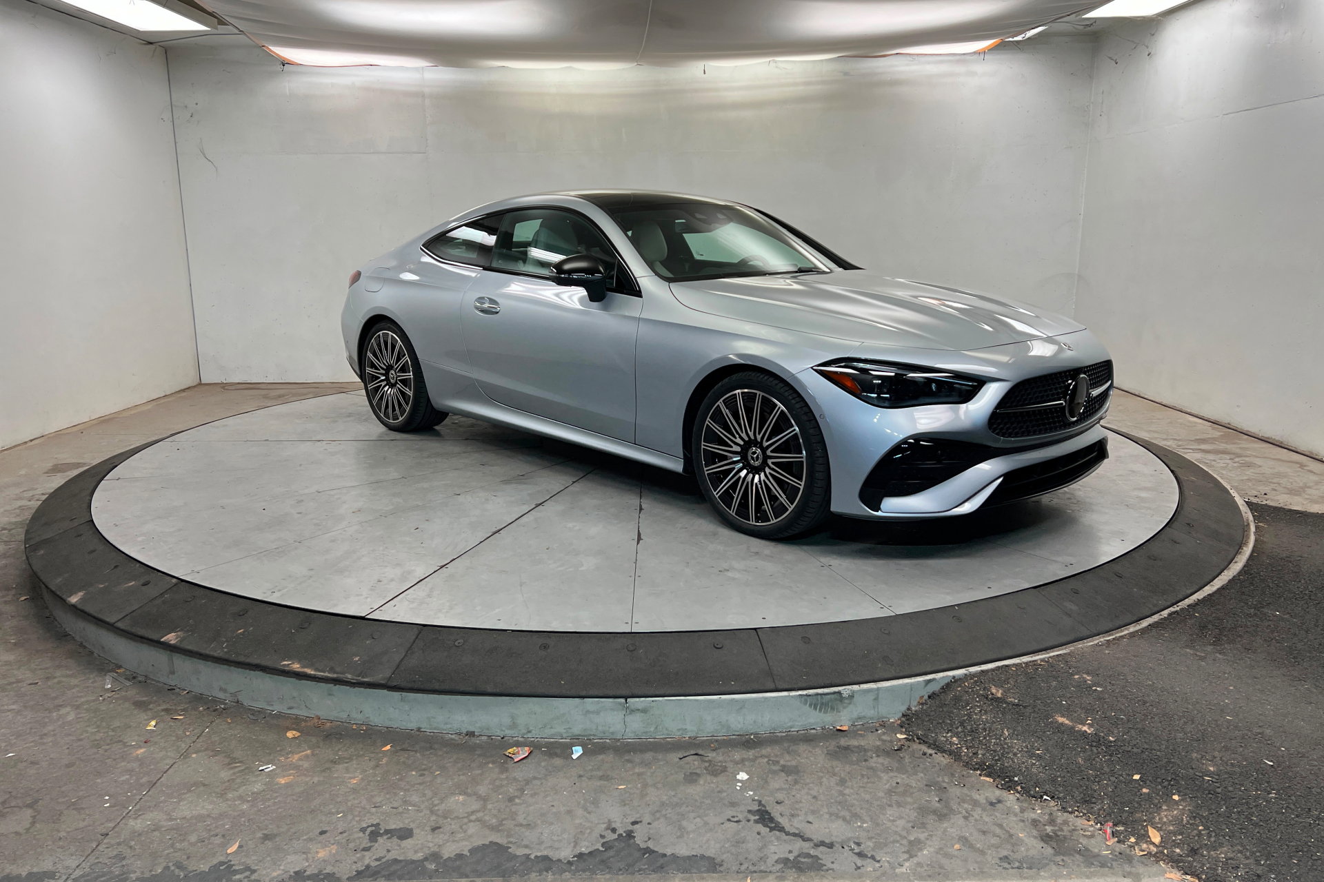 New 2026 Mercedes-Benz CLE 300 4MATIC Coupe image 7