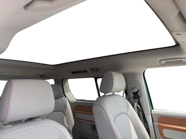 New 2025 Volkswagen ID. Buzz 1st Edition image 16