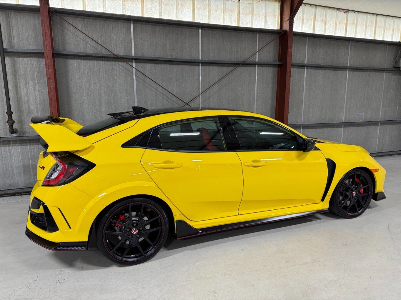 Used 2021 Honda Civic Type R Limited image 12