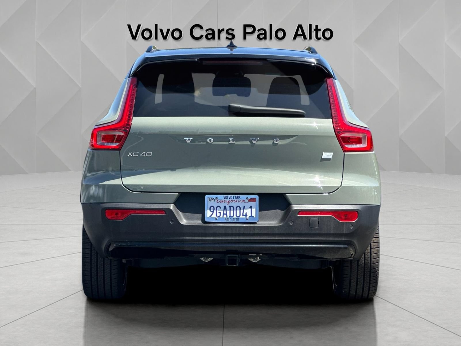 Certified 2023 Volvo XC40 Recharge Ultimate w/ Protection Package Premier AWD/4WD image 11