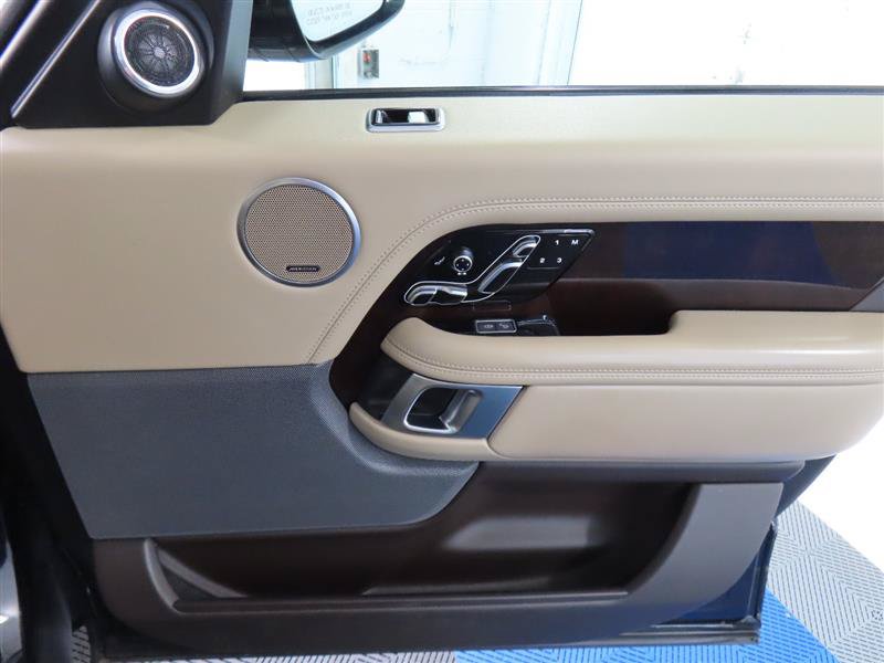 Used 2020 Land Rover Range Rover Long Wheelbase HSE AWD/4WD image 41