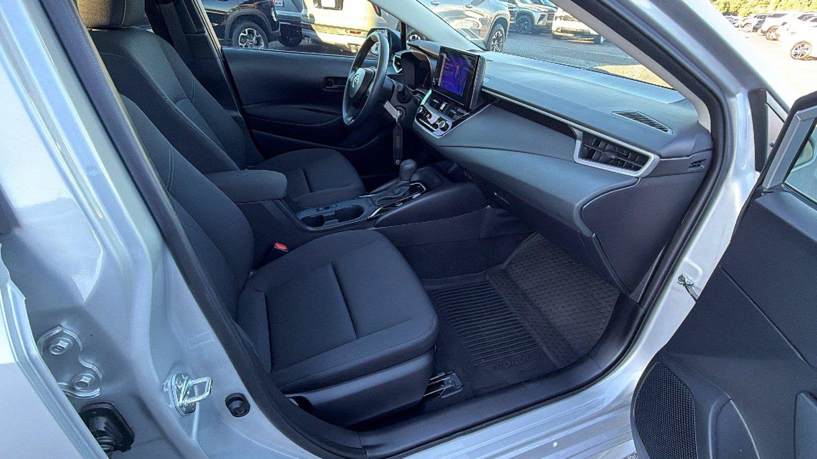 Used 2026 Toyota Corolla LE FWD image 19