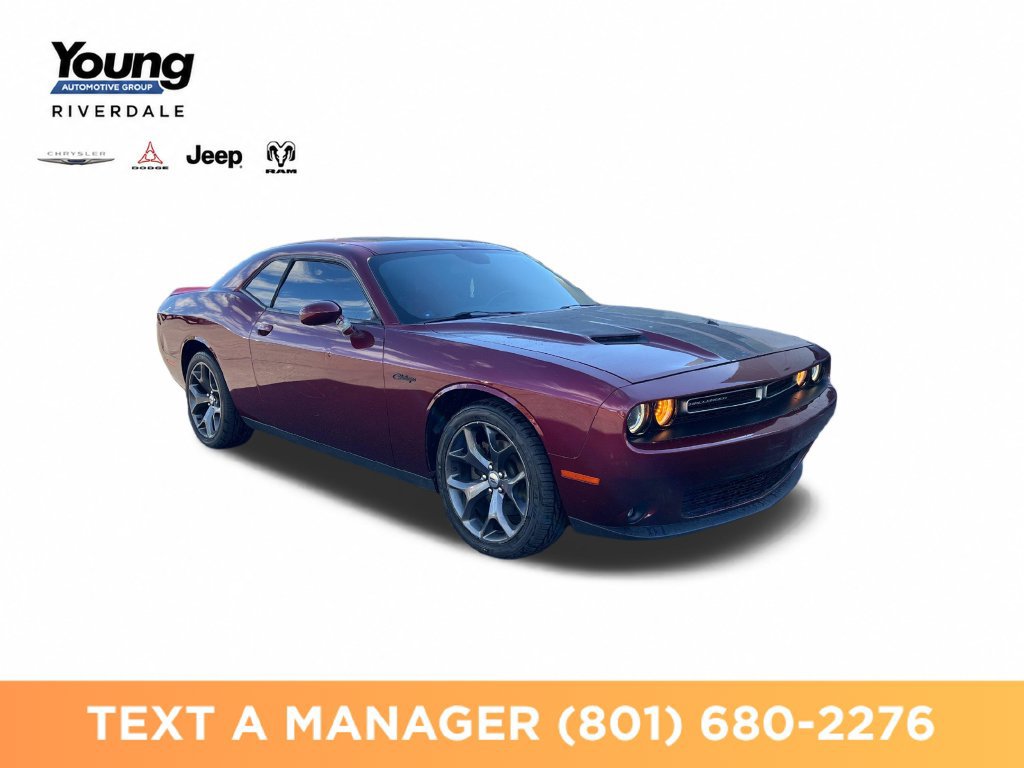 Used 2019 Dodge Challenger SXT w/ Plus Package RWD image 6