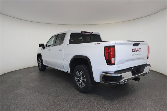 Used 2023 GMC Sierra 1500 SLE image 12