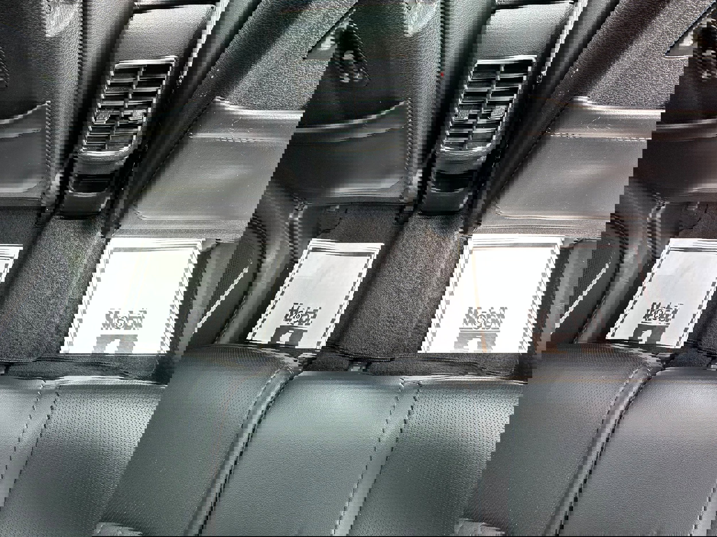 Used 2024 Kia Sportage X-Line w/ X-Line Premium Package image 17