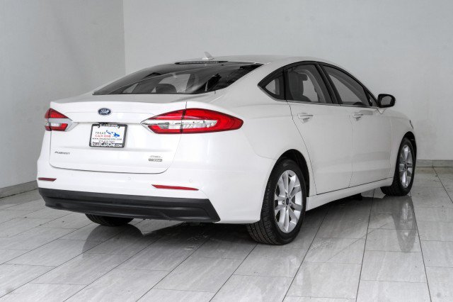 Used 2020 Ford Fusion SEL FWD image 6