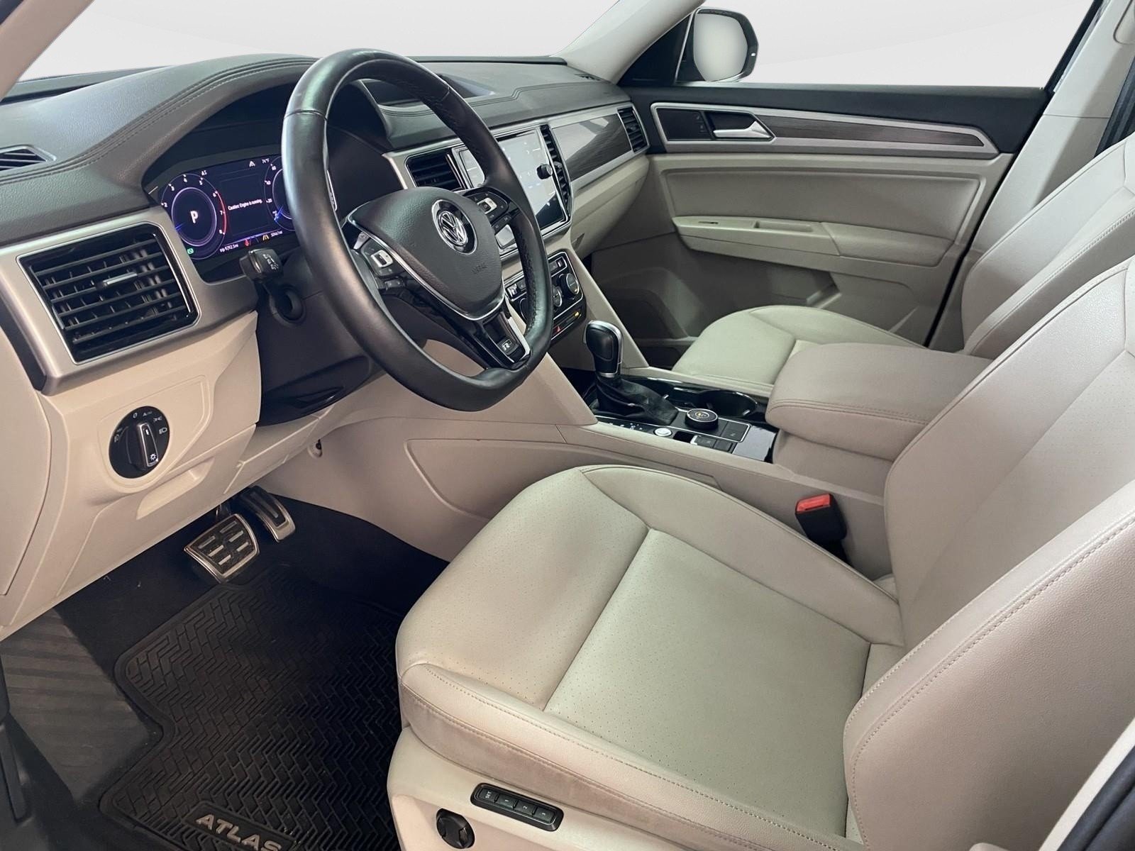 Used 2019 Volkswagen Atlas SEL R-Line AWD/4WD image 22